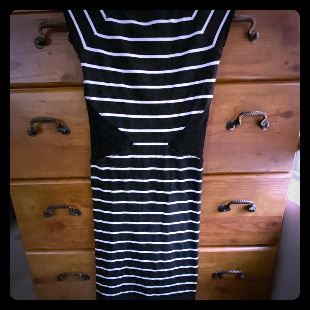 Lovely sexy stretch pencil dress.